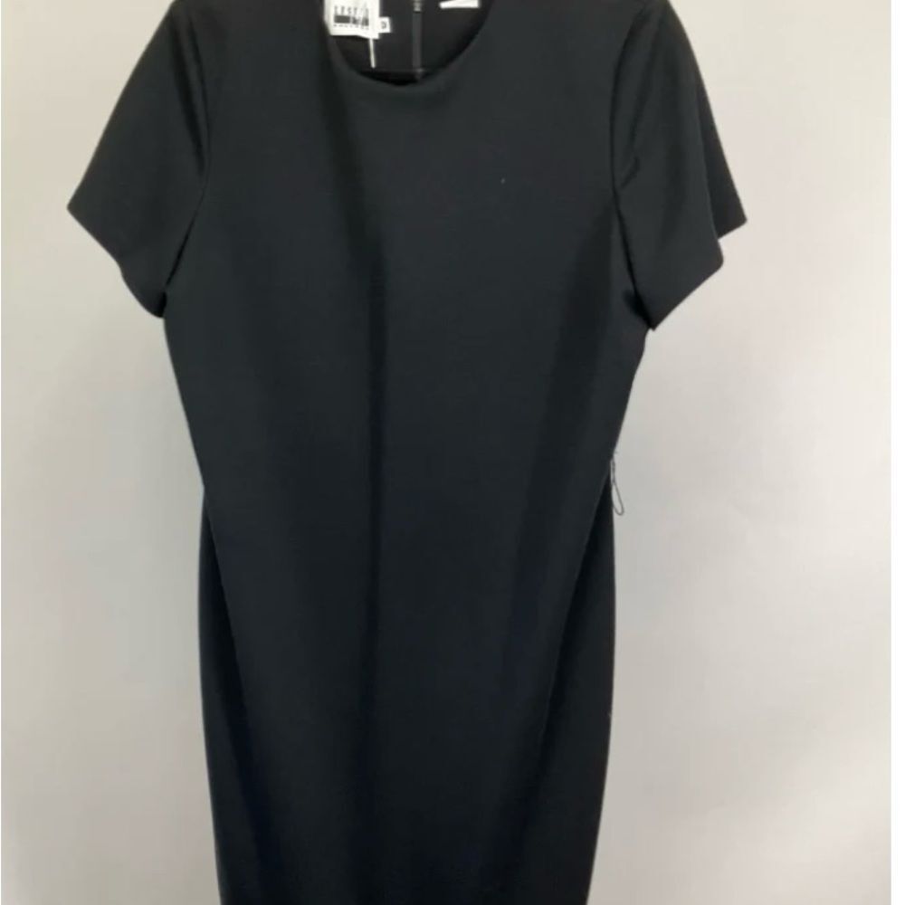 Leslie Fay Black Midi Sheath Dress with Short Sleeves